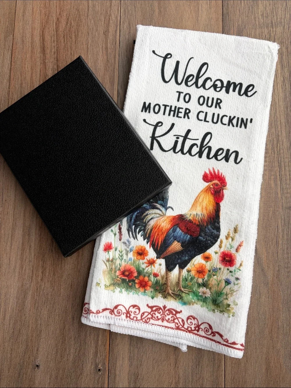 Kitchen Tea Towel - White Rooster Welcome Design and magnets NWOT